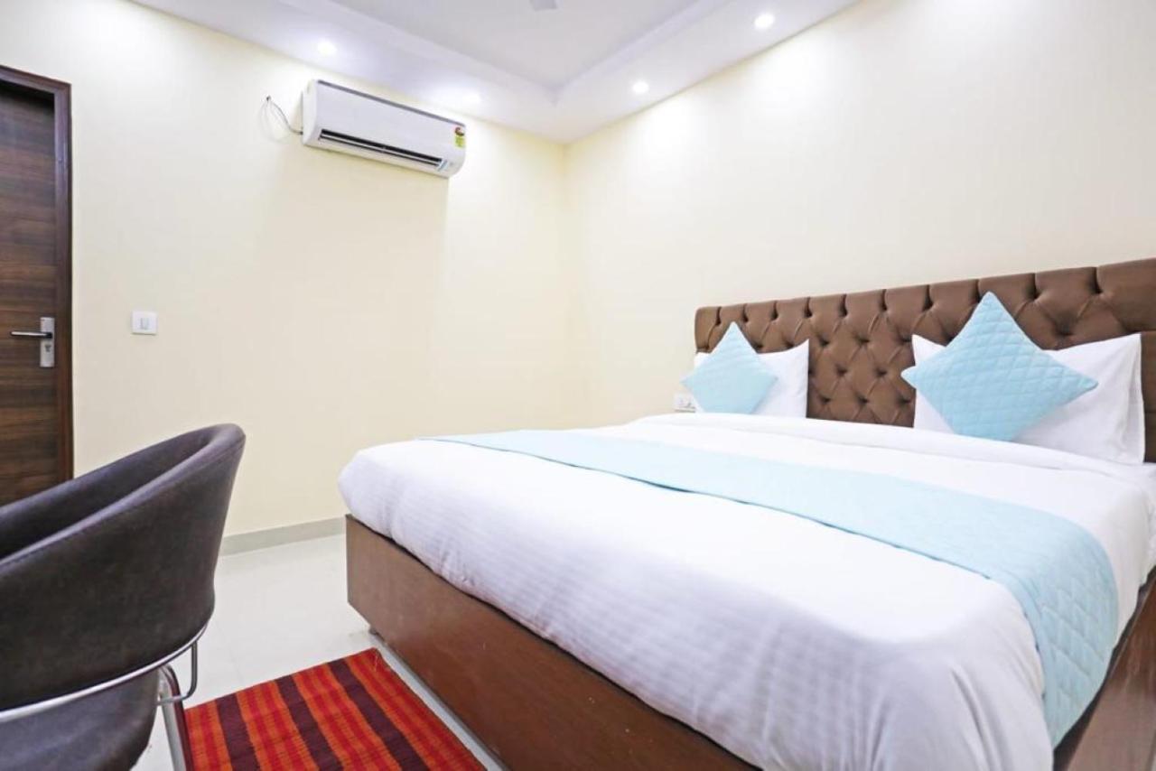 Hotel Mannat Bhera Enclave نيودلهي المظهر الخارجي الصورة